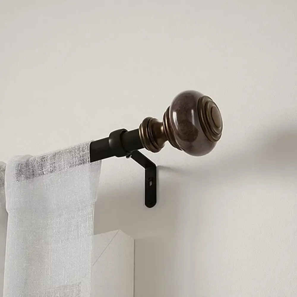 Umbra Marble Knob 1